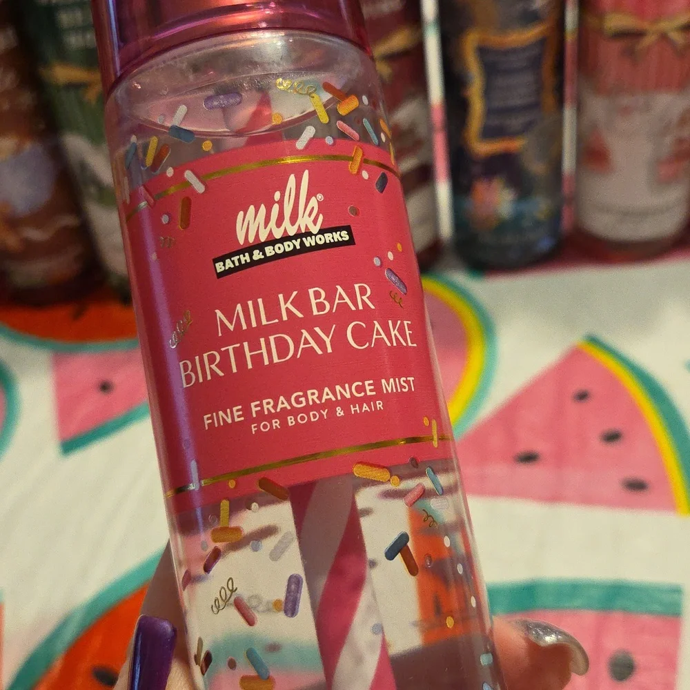 Nwt Milk Bar Birthday Cake - Picture 2 of 3